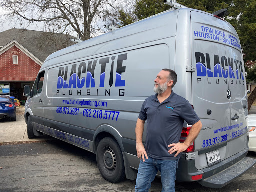 Plumber «Black Tie Plumbing», reviews and photos, 2821 E Randol Mill Rd #100, Arlington, TX 76011, USA
