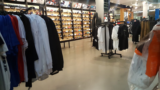 Shoe Store «Footaction», reviews and photos, 1014 Willowbrook Dr, Houston, TX 77070, USA