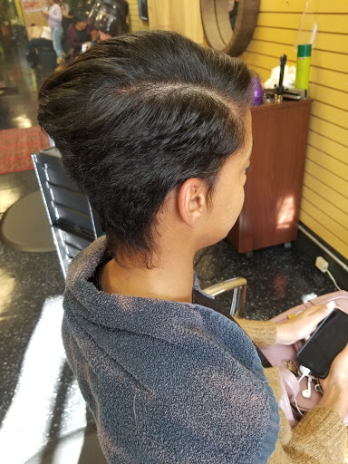 Beauty Salon «Jireh Beauty Salon and Spa», reviews and photos, 1227 River St, Boston, MA 02136, USA