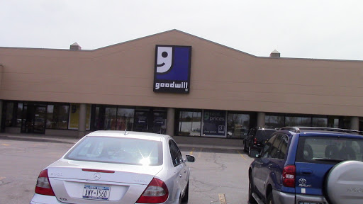 Goodwill Store & Donation Center image 7