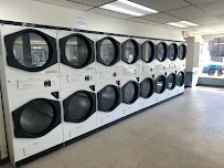 Coin Laundry - Car repair in Milwaukee, WI, Milwaukee - Rated 3.5/5