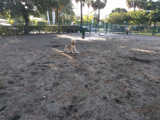 Stadium «Flamingo Park Baseball Stadium», reviews and photos, Michigan Ave, Miami Beach, FL 33139, USA