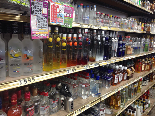 Liquor Store «Rosemont Liquors», reviews and photos, 9515 W Higgins Rd, Rosemont, IL 60018, USA