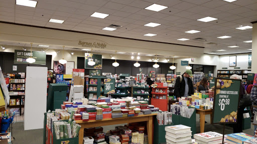 Book Store «Barnes & Noble», reviews and photos, 11802 Dale Mabry Hwy, Tampa, FL 33618, USA