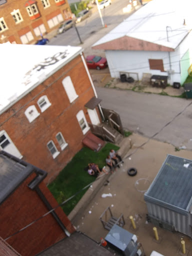 Wine Store «Hy-Vee Wine & Spirits», reviews and photos, 510 E 6th St, Muscatine, IA 52761, USA