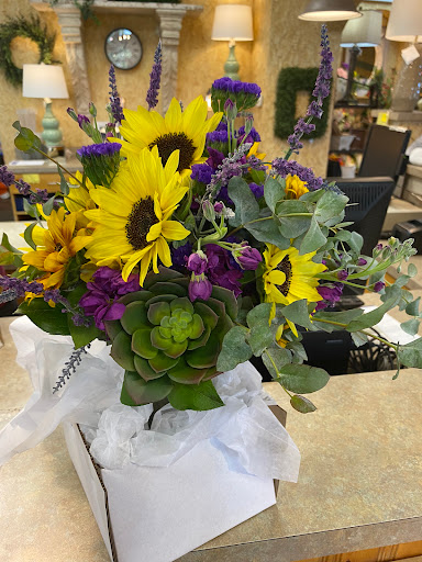 Florist «McNamara Florist», reviews and photos, 862 S State Rd 135 c, Greenwood, IN 46142, USA