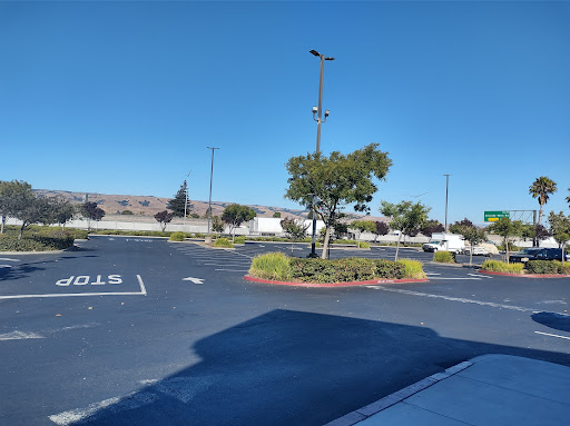 Shopping Mall «Union Landing Shopping Center», reviews and photos, I-880, Union City, CA 94587, USA