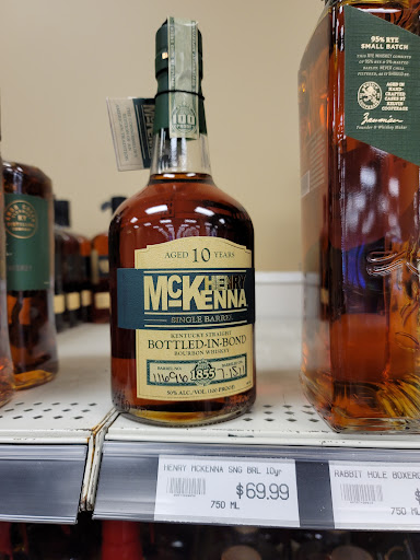 Liquor Store «MGM Wine & Spirits», reviews and photos, 210 Pioneer Trail, Chaska, MN 55318, USA