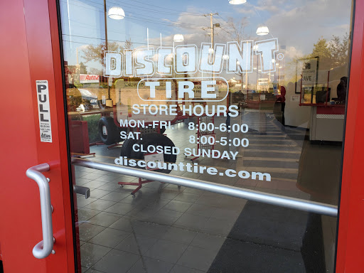 Tire Shop «Discount Tire Store - New Lenox, IL», reviews and photos, 681 E Lincoln Hwy, New Lenox, IL 60451, USA