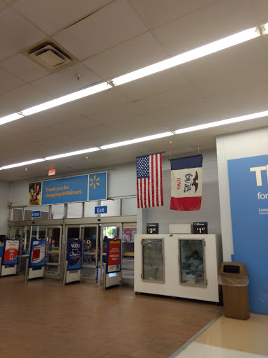 Department Store «Walmart Supercenter», reviews and photos, 2645 Blairs Ferry Rd NE, Cedar Rapids, IA 52402, USA