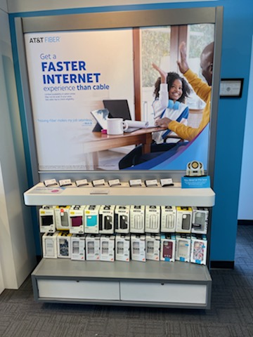 Cell Phone Store «AT&T Authorized Retailer», reviews and photos, 13 N Groesbeck Hwy, Charter Twp of Clinton, MI 48036, USA