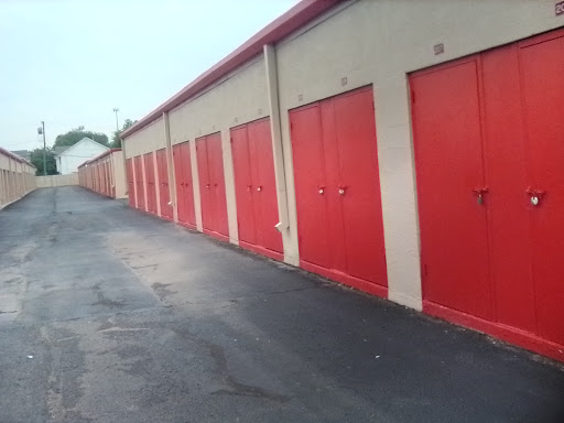 Self-Storage Facility «SecurCare Self Storage», reviews and photos, 6436 S Peoria Ave, Tulsa, OK 74136, USA