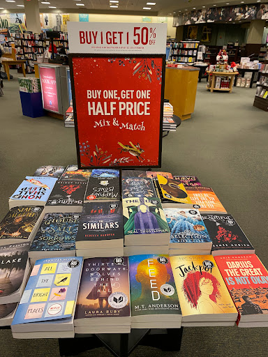 Book Store «Barnes & Noble», reviews and photos, 230 Main St, White Plains, NY 10601, USA