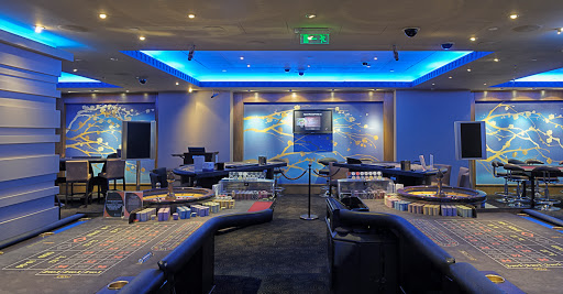 Blackjack and roulette London