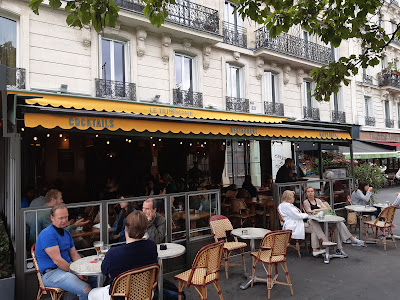 Le Triomphe à Paris