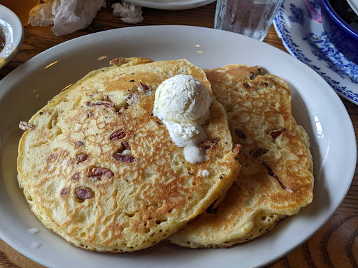 American Restaurant «Cracker Barrel Old Country Store», reviews and photos, 1195 St Augustine Rd, Valdosta, GA 31601, USA