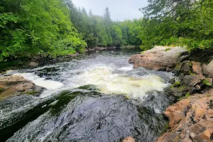 Yondota Falls image