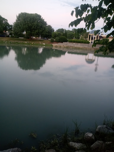 Park «Wahby Park», reviews and photos, 24800 Jefferson Ave, St Clair Shores, MI 48080, USA
