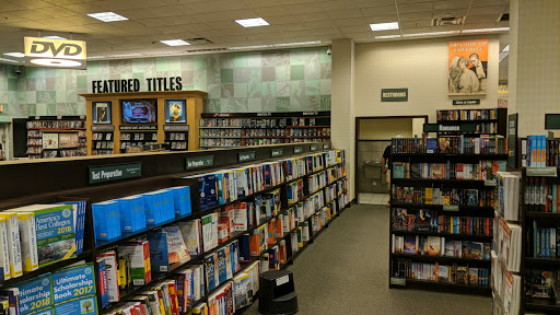 Book Store «Barnes & Noble Booksellers Happy Valley», reviews and photos, 2501 W Happy Valley Rd, Phoenix, AZ 85085, USA