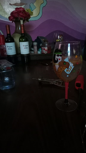 Wine Store «Kreston Liquor Mart Inc», reviews and photos, 904 Concord Ave, Wilmington, DE 19802, USA