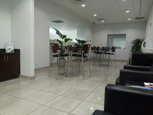 Car Dealer «Lauderdale INFINITI», reviews and photos, 900 E Sunrise Blvd, Fort Lauderdale, FL 33304, USA