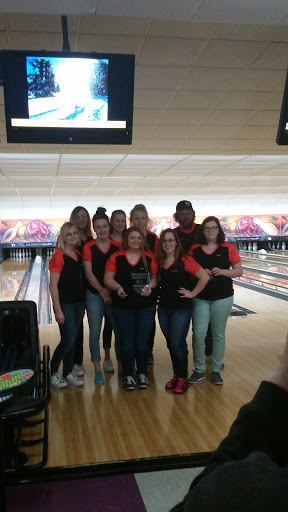 Bowling Alley «Crest Lanes Inc», reviews and photos, 2014 W 2nd St, Marion, IN 46952, USA