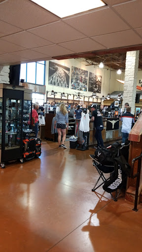 Harley-Davidson Dealer «Longhorn Harley-Davidson», reviews and photos, 2830 I-20 Frontage Rd, Grand Prairie, TX 75052, USA