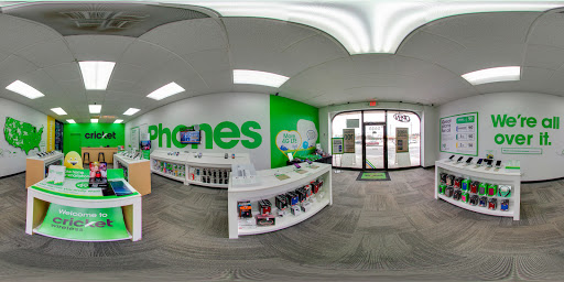Cell Phone Store «Cricket Wireless Authorized Retailer», reviews and photos, 5655 Dixie Hwy, Waterford Twp, MI 48329, USA