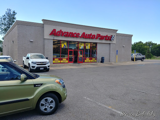 Auto Parts Store «Advance Auto Parts», reviews and photos, 34640 Center Ridge Rd, North Ridgeville, OH 44039, USA