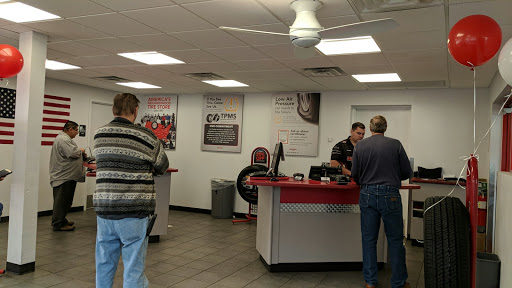 Tire Shop «Discount Tire Store», reviews and photos, 9131 Long Point Rd, Houston, TX 77055, USA