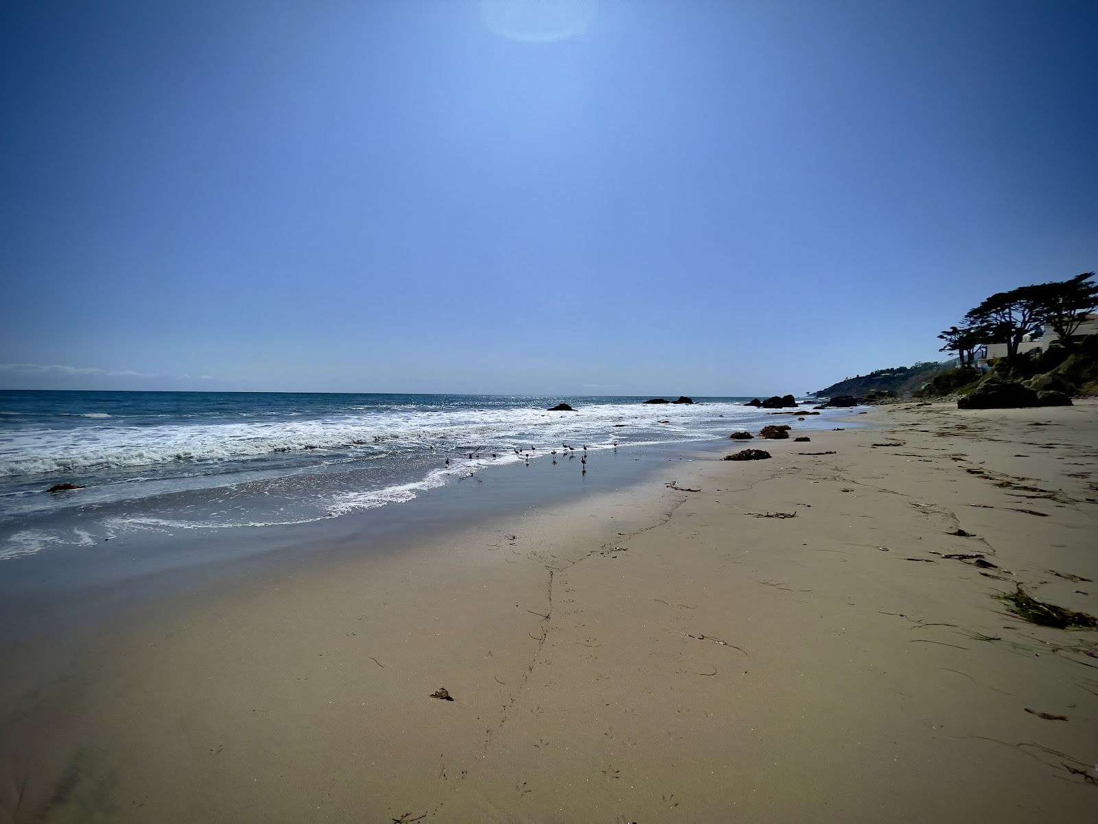 Foto von Lechuza Beach mit heller sand Oberfläche