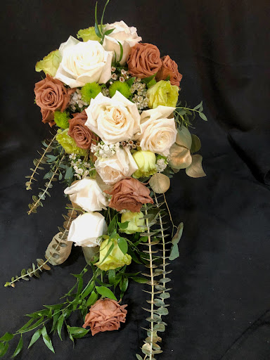 Florist «Wild By Nature», reviews and photos, 411 N Howe St, Southport, NC 28461, USA