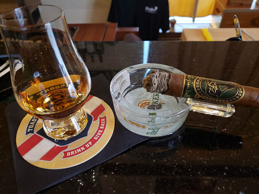 Cigar Shop «Elephant Cigars & Gifts - il regalo preferito», reviews and photos, 2801 W Expy 83, McAllen, TX 78503, USA