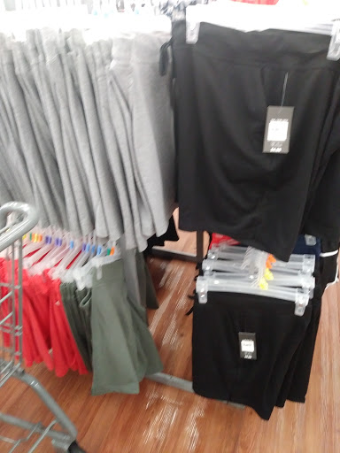 Discount Store «Walmart», reviews and photos, 3041 N Rainbow Blvd, Las Vegas, NV 89108, USA