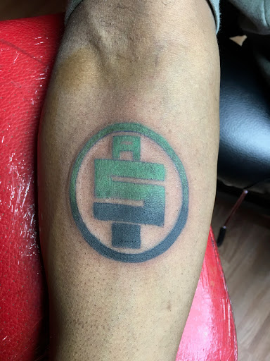 Tattoo Shop «Stay Fresh Tattoo», reviews and photos, 10241 Bridgeport Way SW, Lakewood, WA 98499, USA