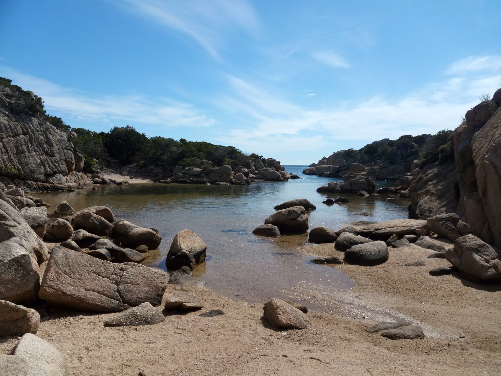 Photo of Cala Genovese with very clean level of cleanliness
