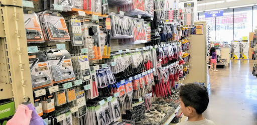 Hardware Store «Harbor Freight Tools», reviews and photos, 22330 S Sterling Blvd STE 101, Sterling, VA 20164, USA