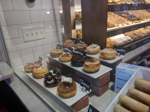 Donut Shop «Donut Crazy», reviews and photos, 290 York St, New Haven, CT 06511, USA