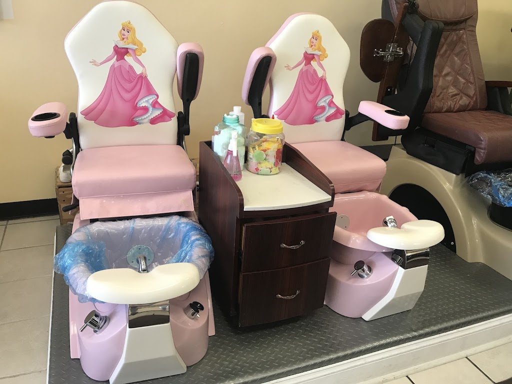 World Nails II 70510