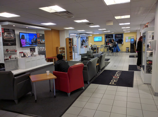 Nissan Dealer «Priority Nissan Chantilly», reviews and photos, 14840 Stonecroft Centre Ct, Chantilly, VA 20151, USA