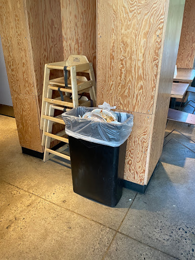 Mexican Restaurant «Chipotle Mexican Grill», reviews and photos, 569 N Main St, Doylestown, PA 18901, USA