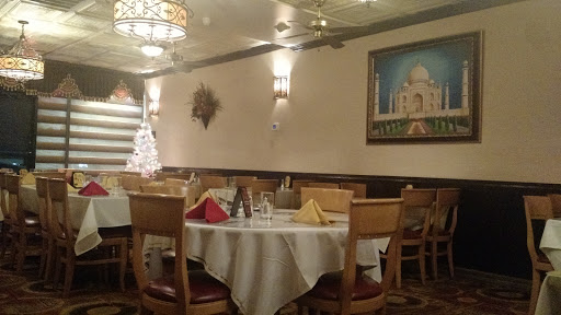 Indian Restaurant «Taj Mahal Indian Restaurant & Bar», reviews and photos, 10455 N Central Expy #120, Dallas, TX 75231, USA