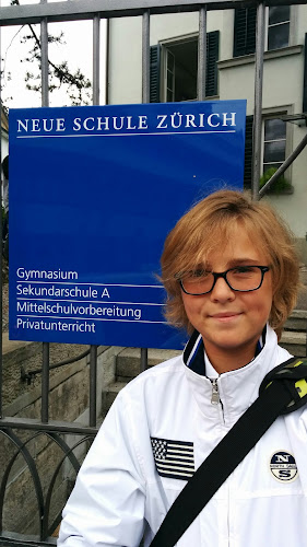 Rezensionen über Neue Schule Zürich in Zürich - Schule
