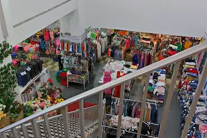 Bazar Dourado image