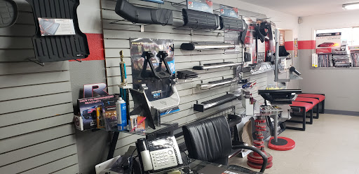 Trailer Hitch Supplier «S&R Motorz Inc», reviews and photos, 731 W Baseline St suite#1, Cornelius, OR 97113, USA