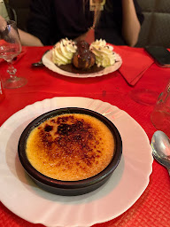 Photo n°69 de Grand Mere Louise à Paris ()