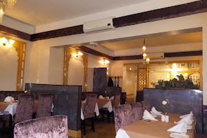 Amina Tandoori Restaurant