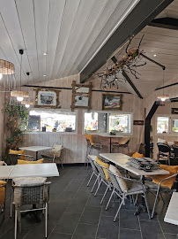 Atmosphère du Bar-restaurant à huîtres La Cabane Du Paliquey à La Teste-de-Buch - n°7
