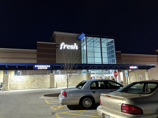 Grocery Store «Meijer», reviews and photos, 7701 Green Bay Rd, Kenosha, WI 53142, USA