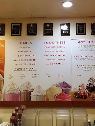 Ice Cream Shop «Cold Stone Creamery», reviews and photos, 2530 Aramingo Ave, Philadelphia, PA 19125, USA